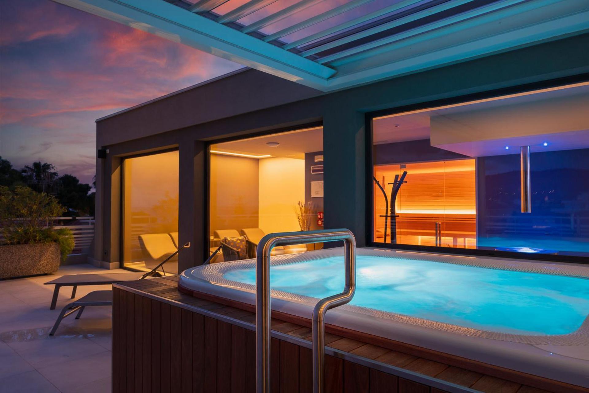 Corallo Wellness Hotel Диано-Марина Экстерьер фото